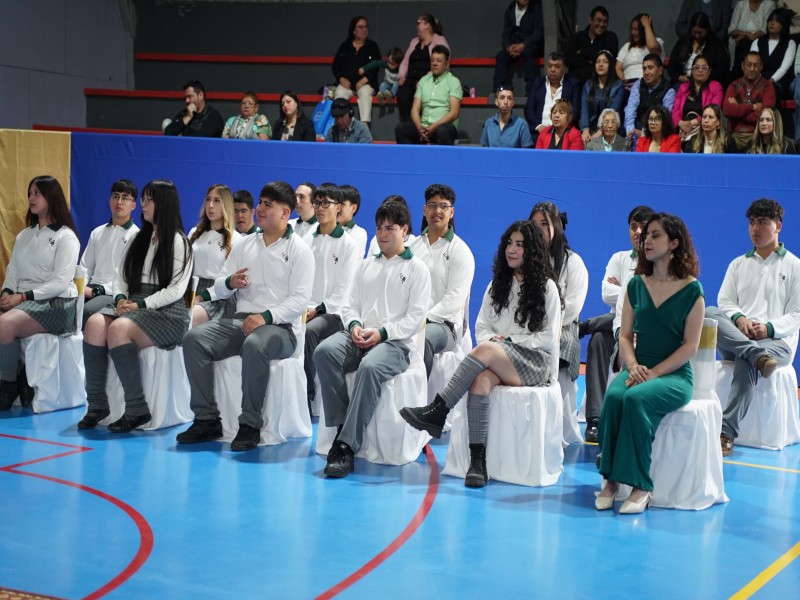 Colegio Colonos de Alerce