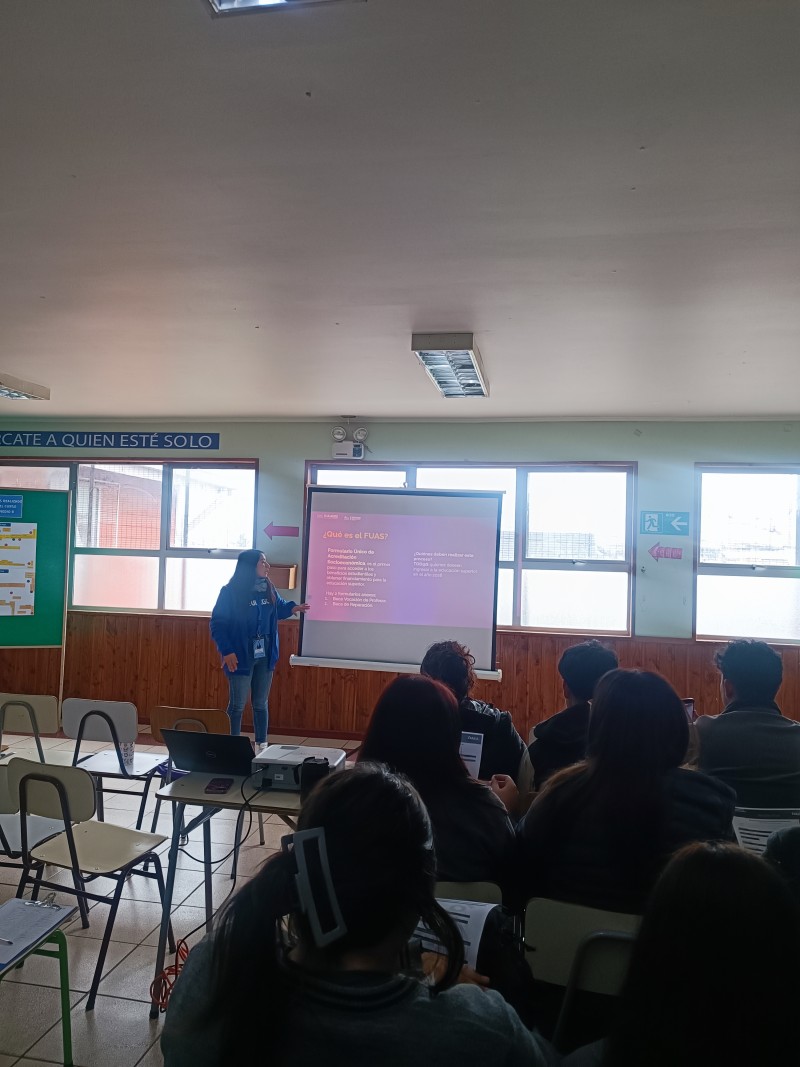 Colegio Colonos de Alerce