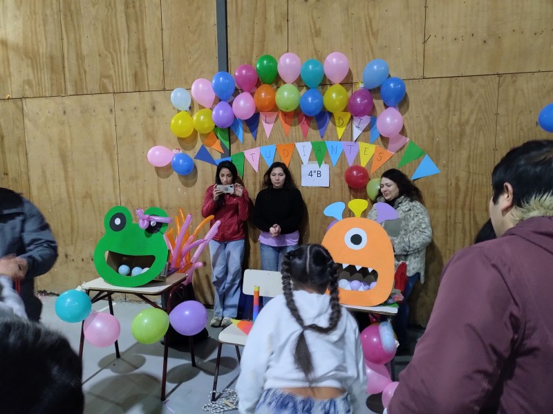 Colegio Colonos de Alerce