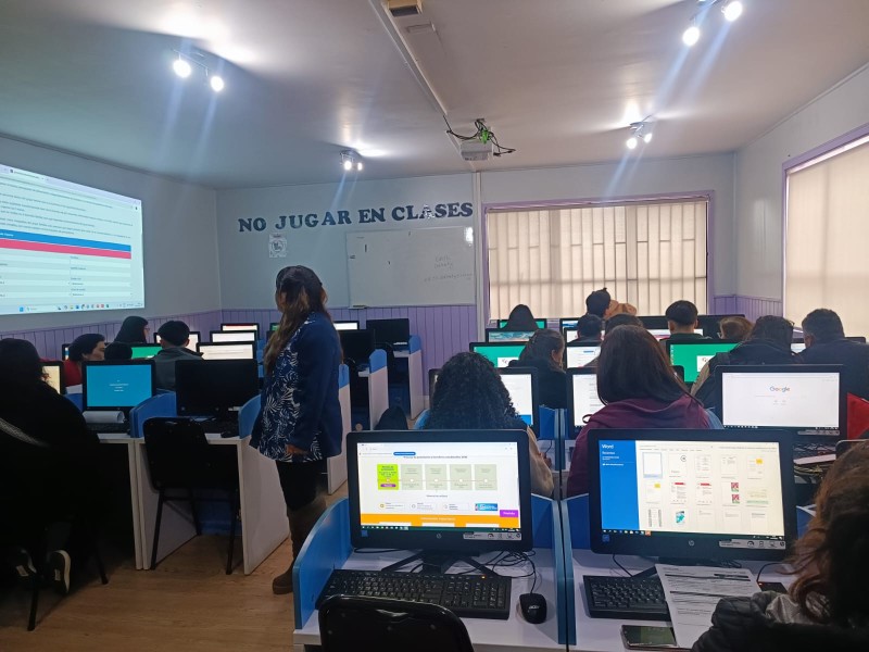 Colegio Colonos de Alerce