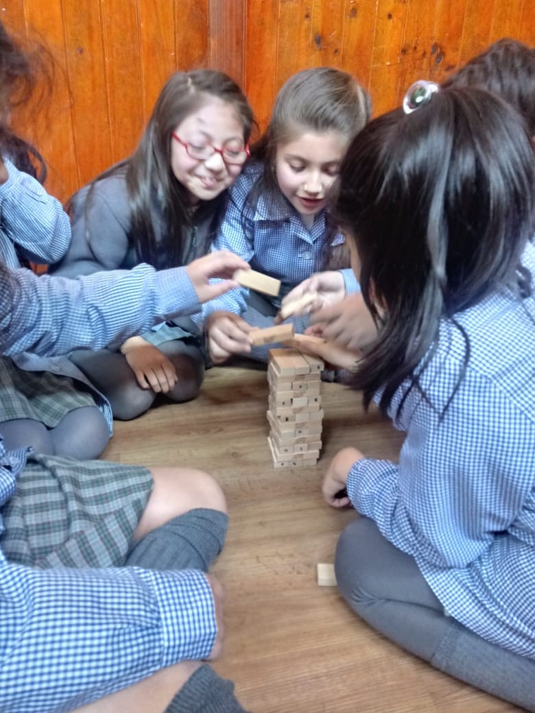 Colegio Colonos de Alerce