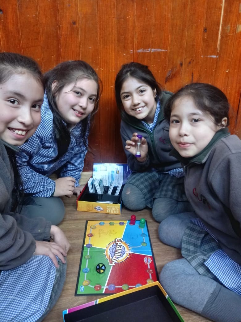 Colegio Colonos de Alerce