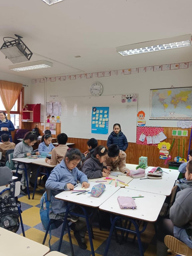 Colegio Colonos de Alerce