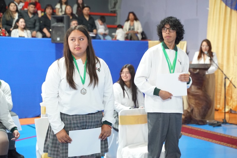 Colegio Colonos de Alerce