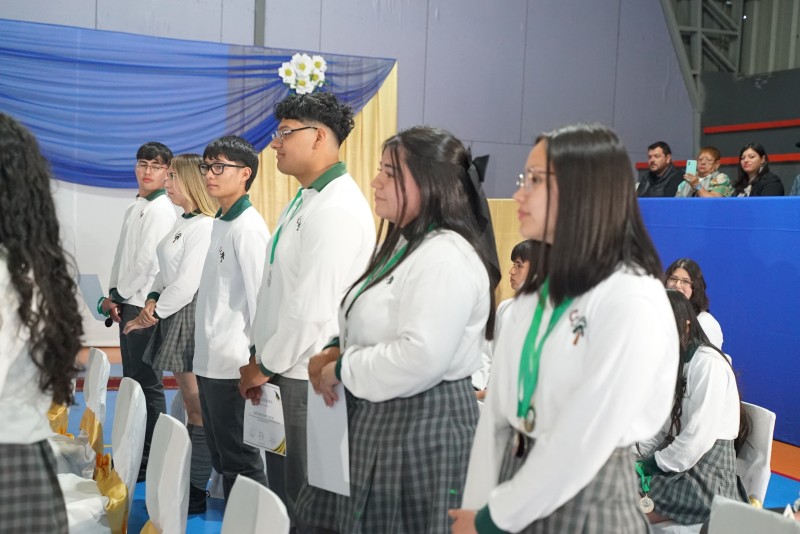 Colegio Colonos de Alerce