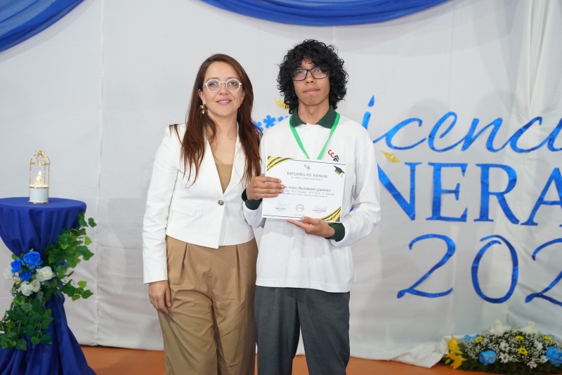 Colegio Colonos de Alerce