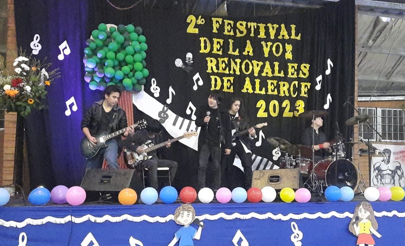 Colegio Colonos de Alerce