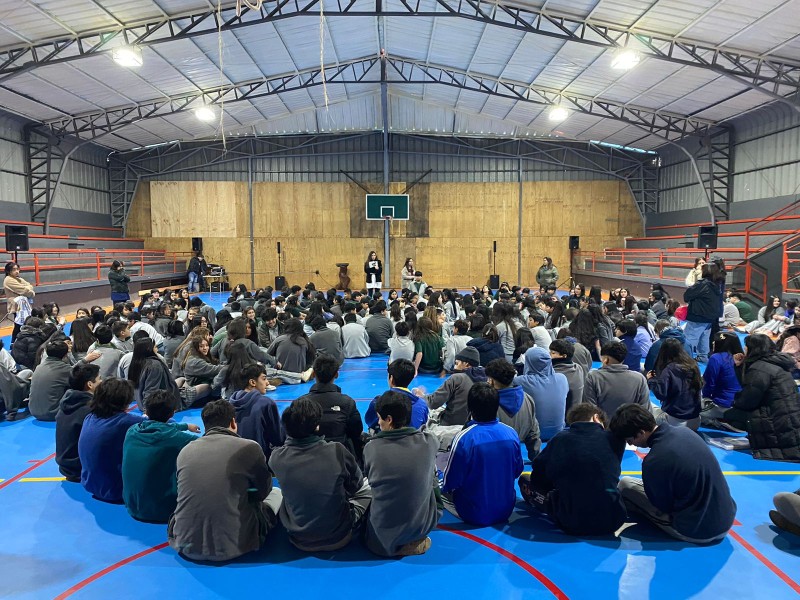 Colegio Colonos de Alerce