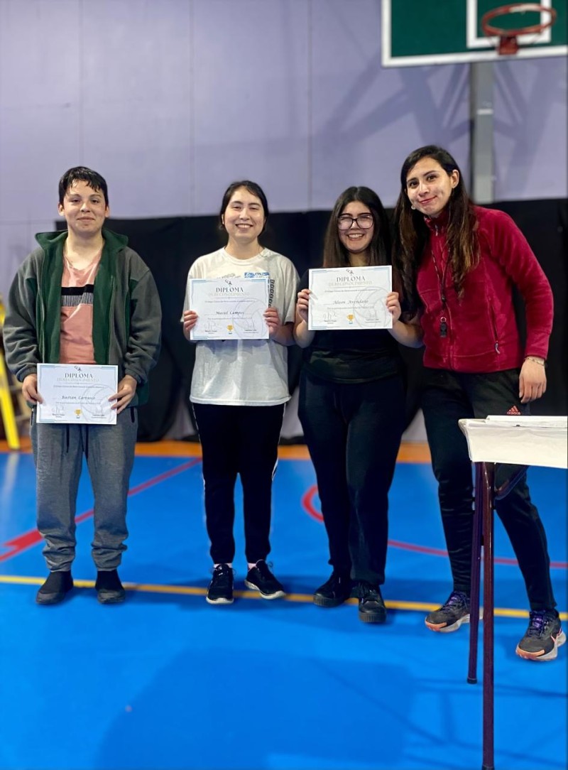 Colegio Colonos de Alerce