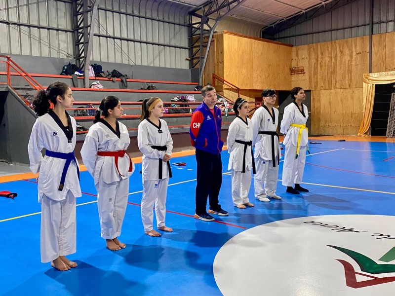 Colegio Colonos de Alerce